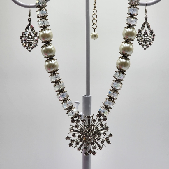 Custom Design Elegant Sparkle Statement Necklace + Earrings, NWOT - Picture 6 of 17